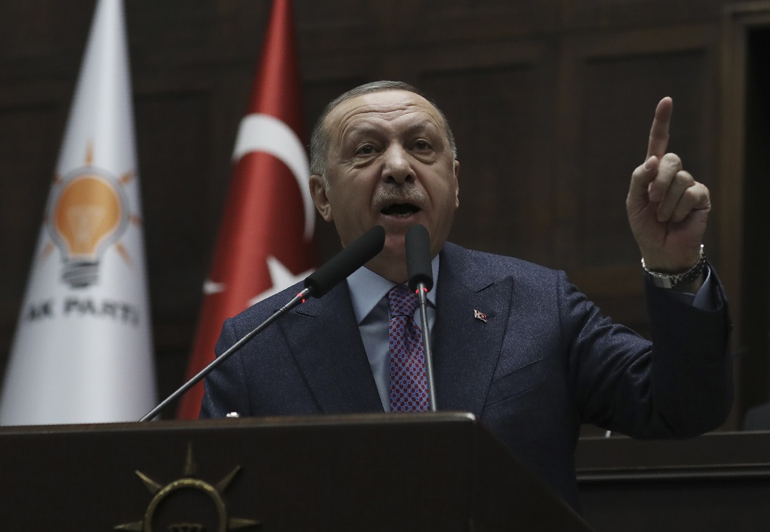 ΕΡΤΟΓΑΝ: Συγκρίνει τους Ναζί με τους Έλληνες