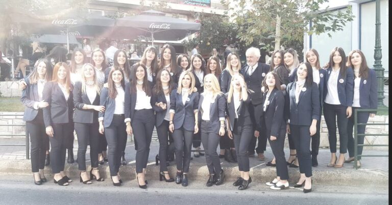 Οι "Αμαζόνες" της Πρότυπης Προσχολικής Αγωγής "ΡΗΓΑΣ"