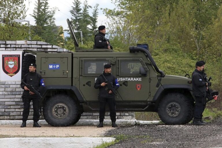 H Aλβανία κλείνει τα σύνορα με την Ελλάδα λόγω κοροναϊού