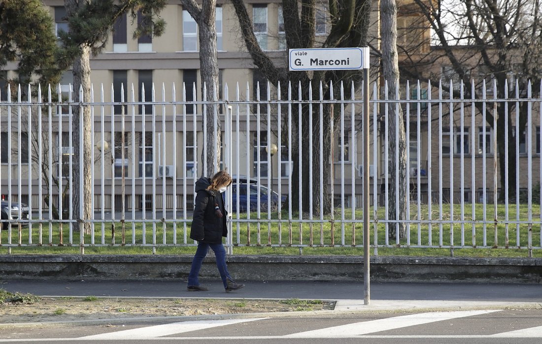 Σε καθεστώς καραντίνας η Βόρεια Ιταλία λόγω του θανατηφόρου ιού