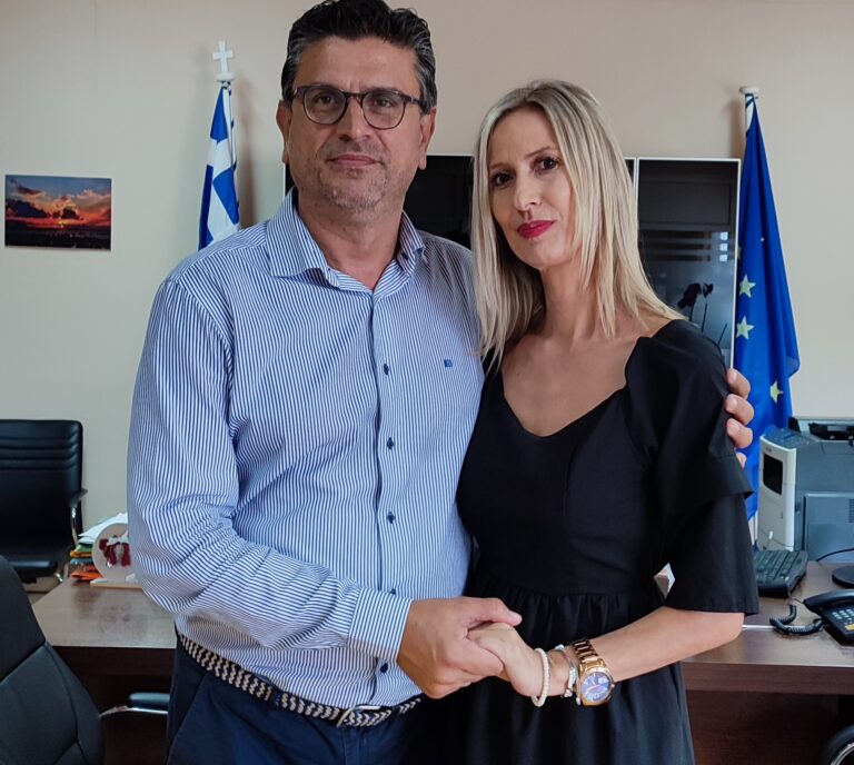 Η Άννα Γαλανοπούλου στο πλευρό του Γιάννη Λέντζα