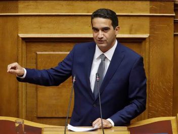 ΜΙΧΑΛΗΣ ΚΑΤΡΙΝΗΣ: "Άμεση ενίσχυση με προσωπικό των νοσοκομείων της Ηλείας. Η κυβέρνηση να στηρίξει στην πράξη το ΕΣΥ."