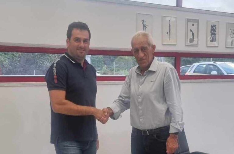 Μοναδική επιλογή για τον τόπο ο Γιάννης Λυμπέρης!