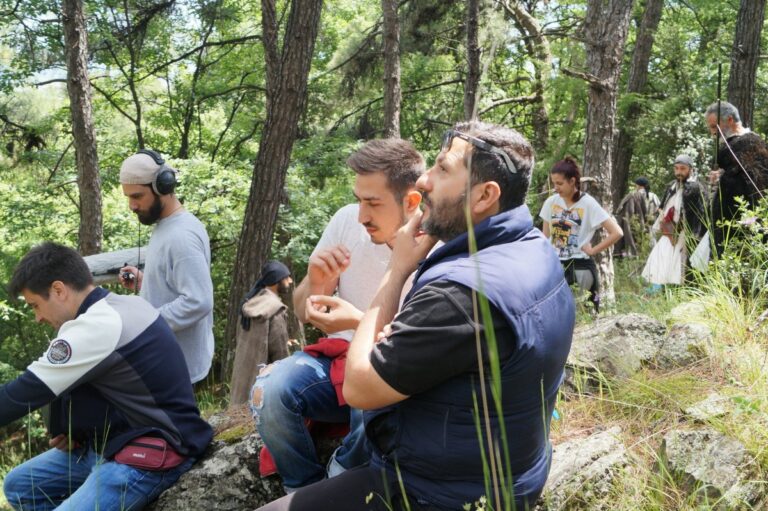 Έρχεται αποκλειστικά στο skalistiri.news: Ο Βασίλης Τσικάρας «ζωντανεύει» το ολοκαύτωμα της Σαμοθράκης