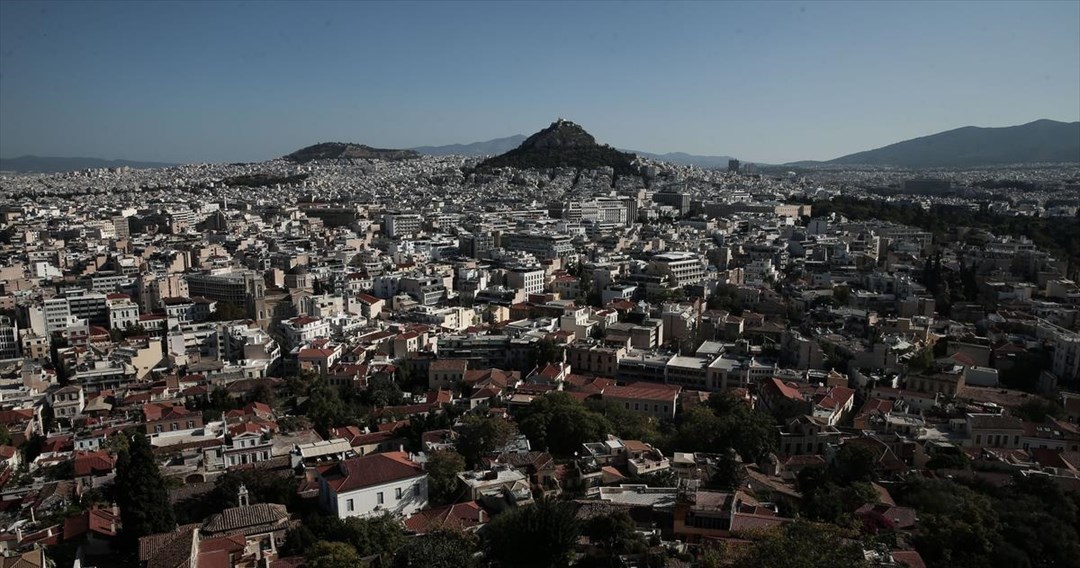Άναψε «πράσινο» για μείωση της φορολογίας ακινήτων