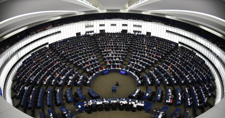Αυτοκρατορική Ευρώπη | naftemporiki.gr