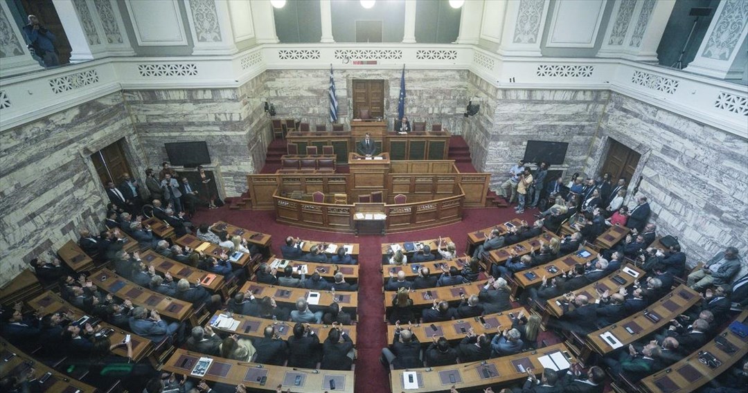 Βουλή: Κατατέθηκε το αναπτυξιακό νομοσχέδιο