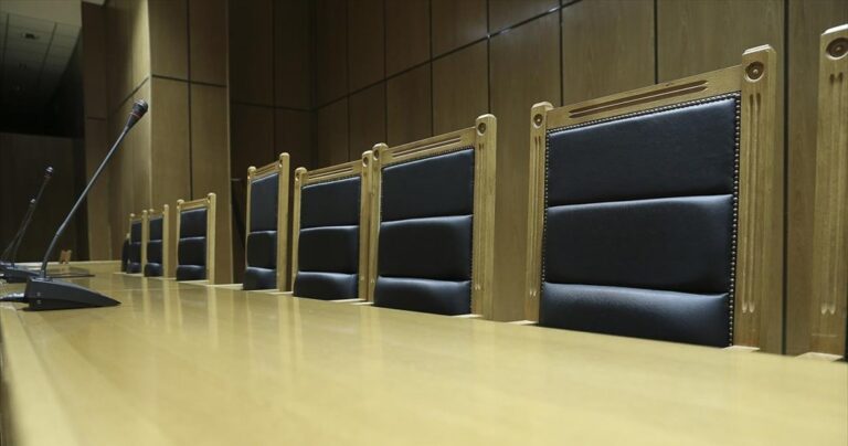 Δικηγορικές Ενώσεις: Κατά της διαρροής της αποφάσεως του ΣτΕ για τα δώρα στο δημόσιο