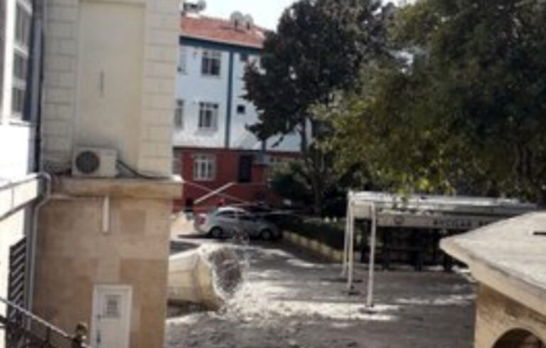Μνήμες του φονικού σεισμού του 1999 ξύπνησαν στην Κωνσταντινούπολη