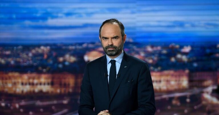 Η Γαλλία στέκεται στο πλευρό των Κούρδων