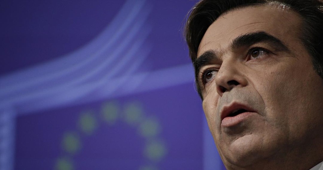 Μ. Σχοινάς: "Νέο σύμφωνο μετανάστευσης ώστε όλα τα κράτη να επιμερίζονται δίκαια τα βάρη"