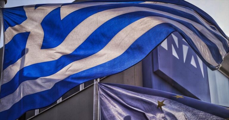 Ν.Δ.: Προκλητικό το βίντεο της Ρένας Δούρου
