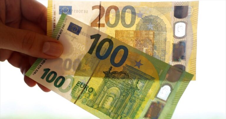 «Πρεμιέρα» για τα νέα χαρτονομίσματα των 100 και των 200 ευρώ