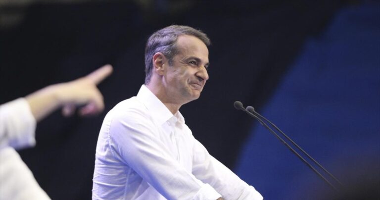 Spiegel: «Ο Μητσοτάκης θέλει τη συντηρητική αλλαγή»