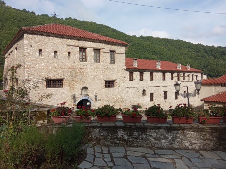 Η Ιερά Μονή Γεννήσεως της Θεοτόκου στην Κλεισούρα Καστοριάς