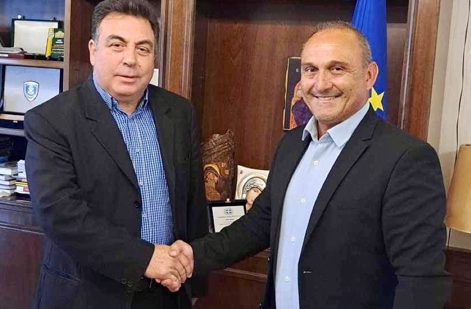 "ΕΝΩΜΕΝΟΙ ΑΛΛΑΖΟΥΜΕ ΤΟΝ ΠΥΡΓΟ": Ο Γιάννης Αργυρόπουλος υποψήφιος με τον συνδυασμό του Δημάρχου Παν. Αντωνακόπουλου