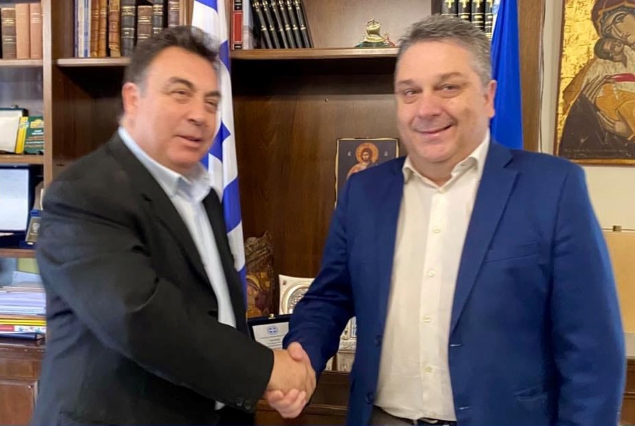 "ΕΝΩΜΕΝΟΙ ΑΛΛΑΖΟΥΜΕ ΤΟΝ ΠΥΡΓΟ": Ο Γιάννης Αργυρόπουλος υποψήφιος με τον συνδυασμό του Δημάρχου Παν. Αντωνακόπουλου