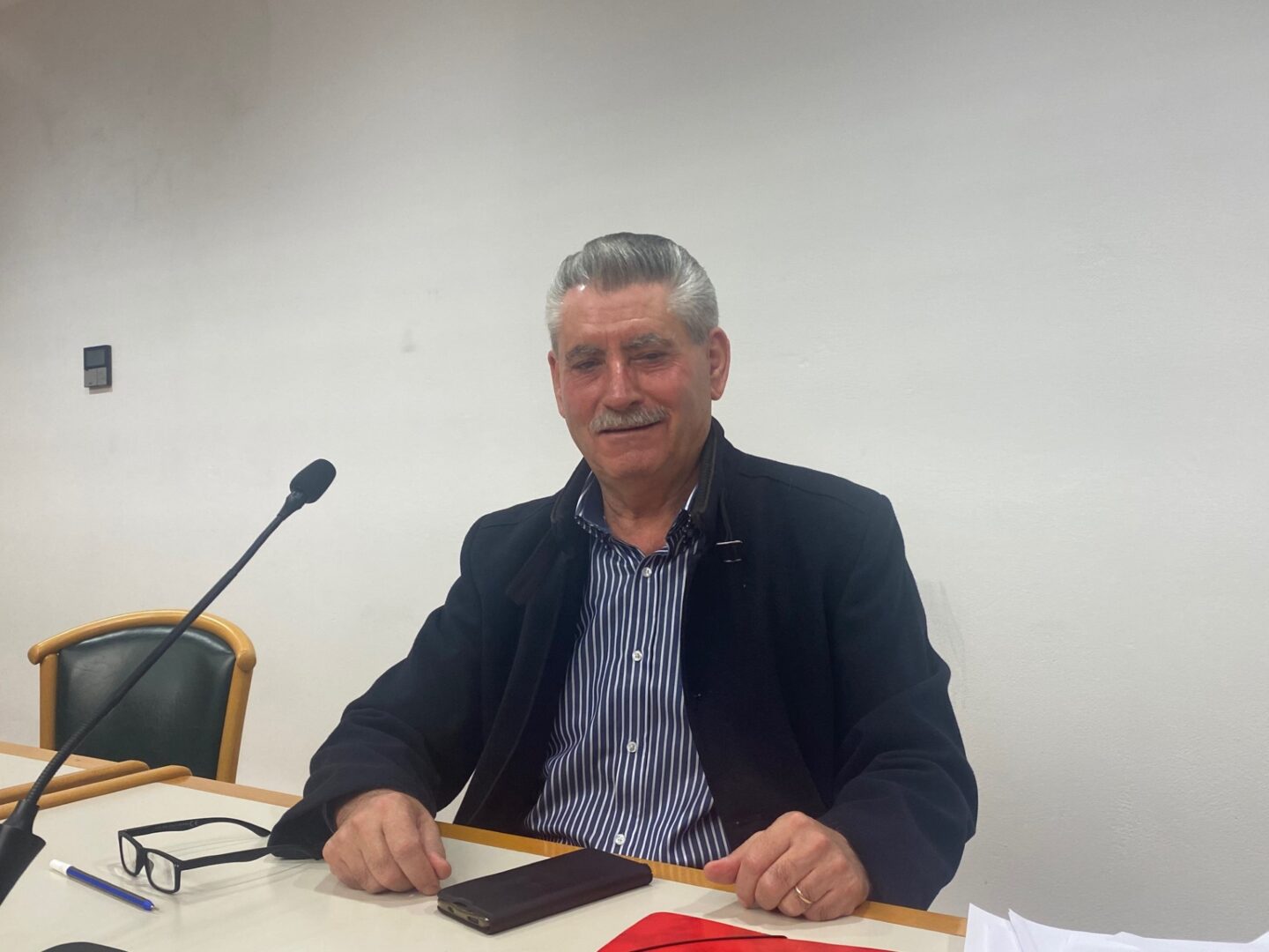 Μετά από 29 χρόνια αποχωρεί από την Τ.Α. ο Βασίλης Ζαχαρόπουλος!