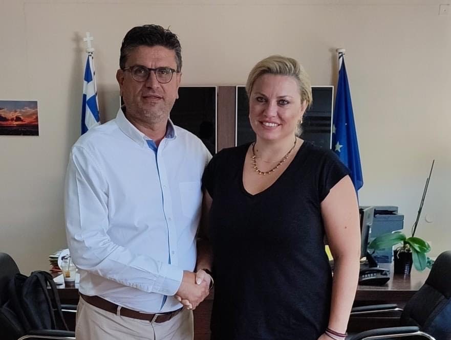 Η Κλεονίκη Καμπούρογλου στο πλευρό του Γιάννη Λέντζα