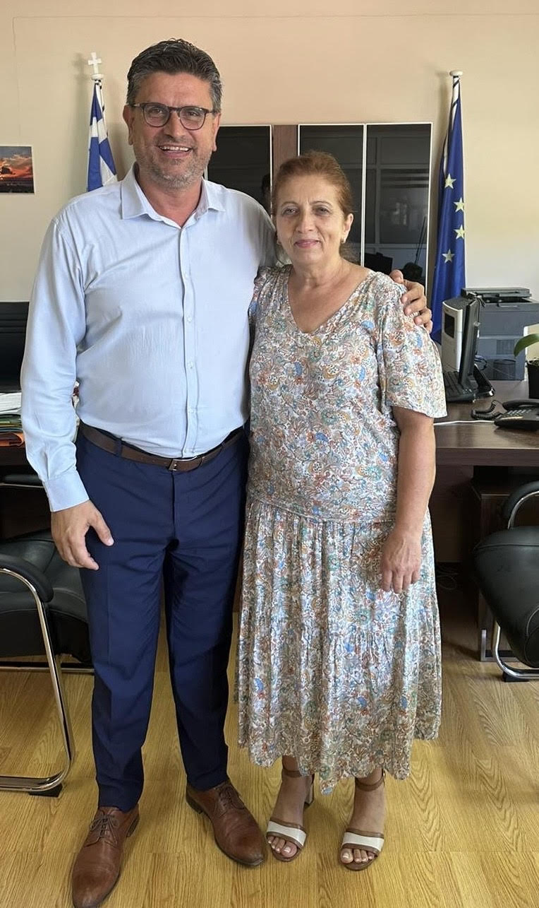Η Παναγιώτα Παπούλια στο πλευρό του Γιάννη Λέντζα