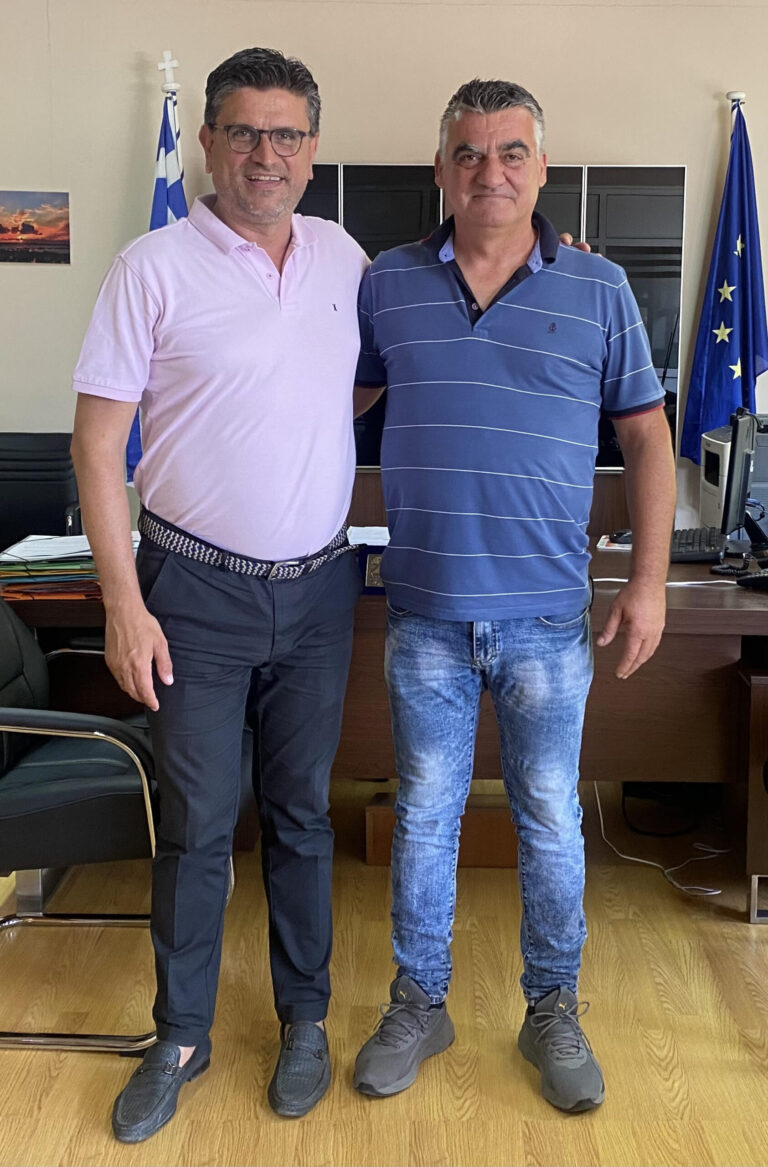 Ο Γιάννης Παναγόπουλος στο πλευρό του Γιάννη Λέντζα