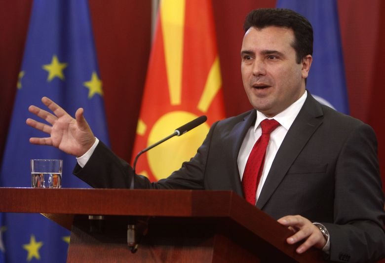 Φήμες για παραίτηση του Ζόραν Ζάεφ