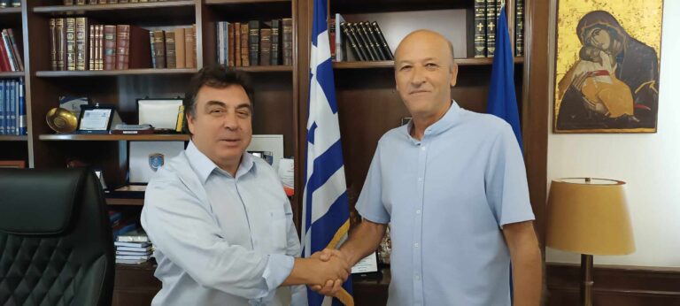 "ΕΝΩΜΕΝΟΙ ΑΛΛΑΖΟΥΜΕ ΤΟΝ ΠΥΡΓΟ":  Ο Χρήστος Δημόπουλος υποψήφιος με τον συνδυασμό του Δημάρχου Παν. Αντωνακόπουλου