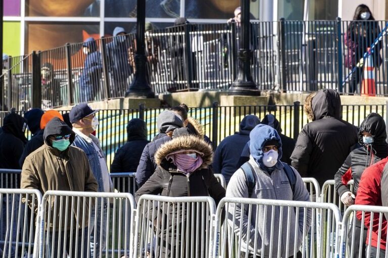Πάνω από 2.000 νεκροί – Ξεπέρασαν τα 120.000 τα κρούσματα