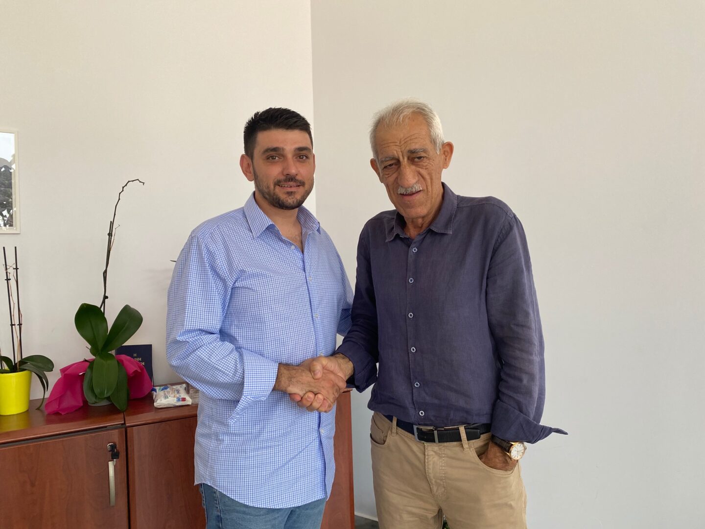 "Η νέα γενιά πρωτοστατεί στο πλευρό του Γιάννη Λυμπέρη!"