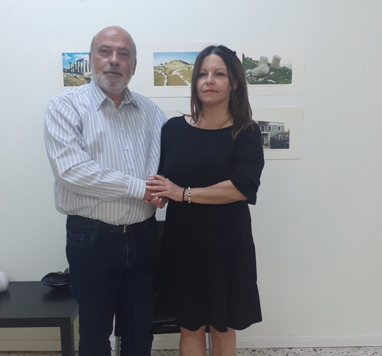 Yποψήφια στον συνδυασμό του Τάκη Δημητρουλόπουλου η Αγγελική Κυριαζή