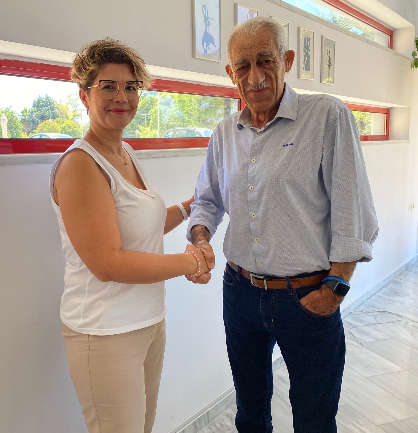 Η Ελένη Μπαρδούση- Χαβαριώτη από την Πηνεία με τον Γιάννη Λυμπέρη!