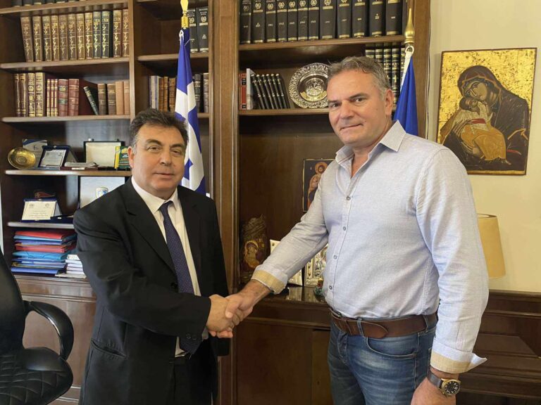 "ΕΝΩΜΕΝΟΙ ΑΛΛΑΖΟΥΜΕ ΤΟΝ ΠΥΡΓΟ": Ο Γιάννης Σπηλιωτόπουλος υποψήφιος με τον συνδυασμό του Δημάρχου Παν. Αντωνακόπουλου