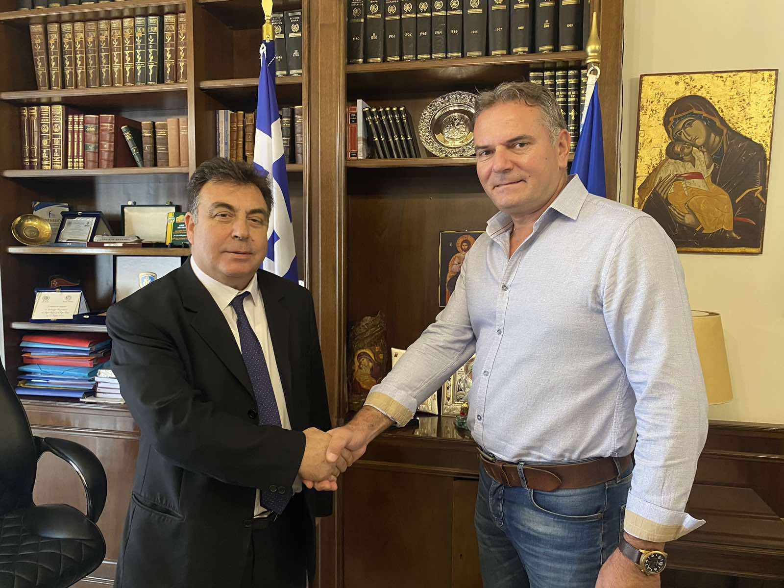 "ΕΝΩΜΕΝΟΙ ΑΛΛΑΖΟΥΜΕ ΤΟΝ ΠΥΡΓΟ": Ο Γιάννης Σπηλιωτόπουλος υποψήφιος με τον συνδυασμό του Δημάρχου Παν. Αντωνακόπουλου