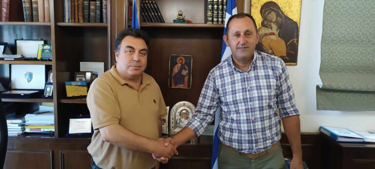 "ΕΝΩΜΕΝΟΙ ΑΛΛΑΖΟΥΜΕ ΤΟΝ ΠΥΡΓΟ": Ο Στάμος Σφυρής υποψήφιος με τον συνδυασμό του Δημάρχου Παν. Αντωνακόπουλου