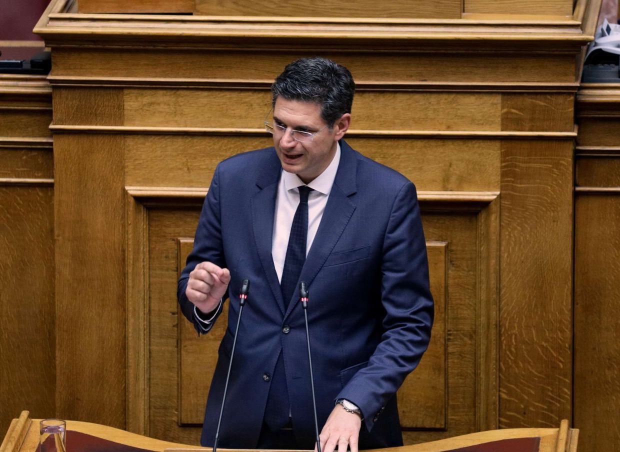 ΔΙΟΝΥΣΗΣ ΚΑΛΑΜΑΤΙΑΝΟΣ: "Προστασία των δανειοληπτών σε ελβετικό φράγκο"