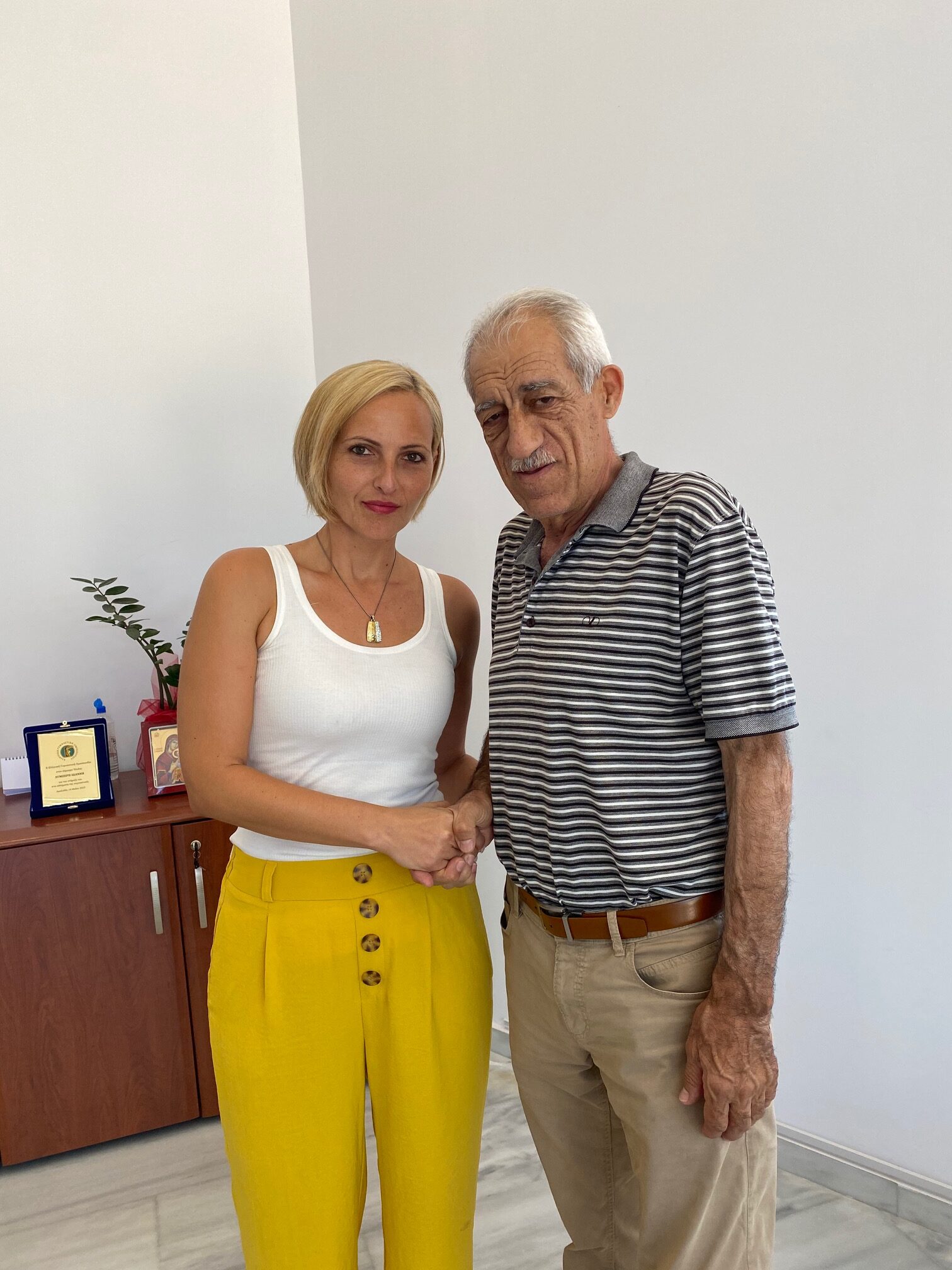 Η Αθηνά Χονδρογιάννη υποψήφια με τον Γιάννη Λυμπέρη!