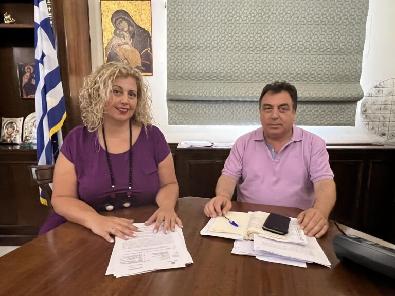 Υποψήφια Δημοτική Σύμβουλος με την παράταξη του Δημάρχου Πύργου η Αθηνά Μουζή